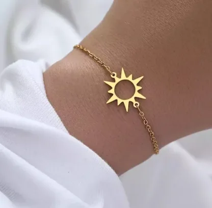 bracelet en forme de soleil
