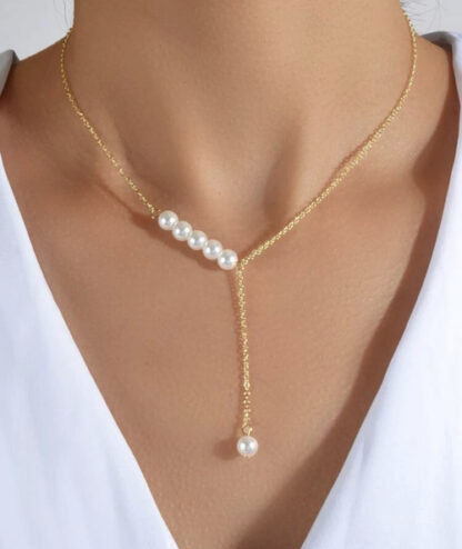collier en forme de y perles