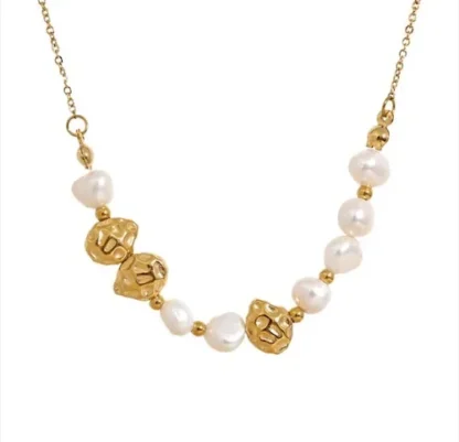 collier original avec perles