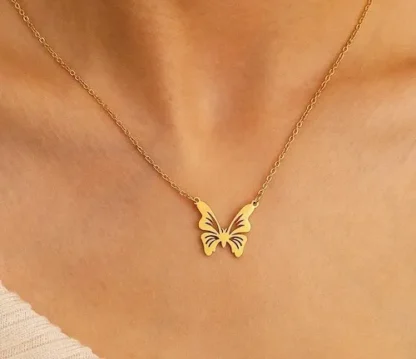 collier pendentif papillon: bijoux femme mode