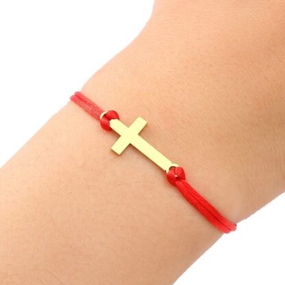 bracelet pour femme cordon avec croix