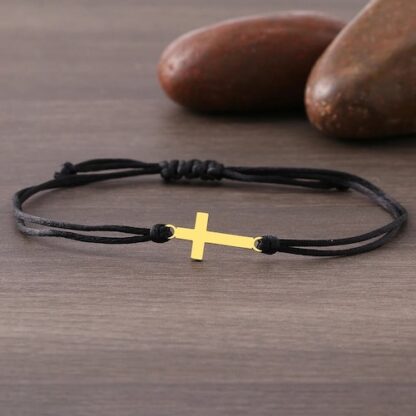 bracelet en cordon avec croix acier inoxydable